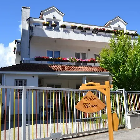 Guest house Merci 3*